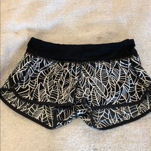 Speed shorts size 4